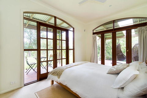 Big Love - Byron Bay Hinterland - Tourism Townsville 2