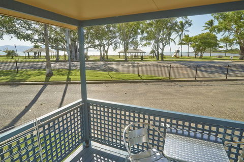 BIG4 Rowes Bay Beachfront Holiday Park - Tourism Townsville 2