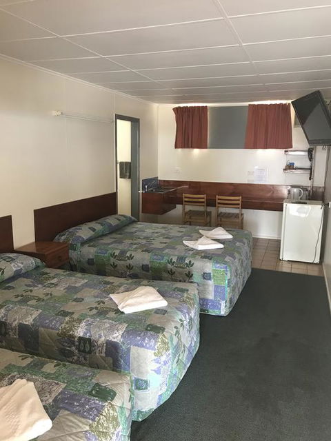 Blackall Coolibah Motel - Tourism Townsville 1