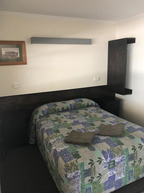 Blackall Coolibah Motel - Tourism Townsville 3