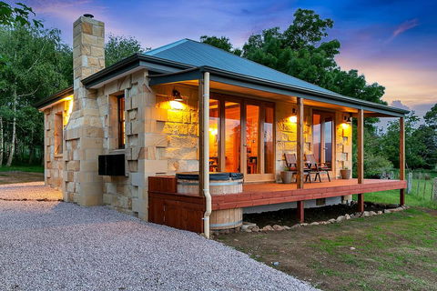 Blackwood Park Cottages Mole Creek - Tourism Townsville 0