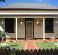Bloomsbury Cottage - Tourism Townsville
