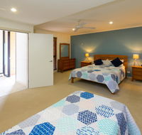 Blue Water Retreat - Downstairs - Tourism Townsville