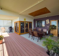 Blue Water Retreat - Upstairs - Tourism Townsville