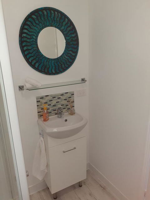 Bluegrass BnB - Tourism Townsville 3