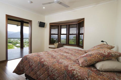 The Summit Bed & Breakfast - Tourism Townsville 2