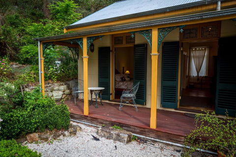 Tizzana Winery Bed And Breakfast - Tourism Townsville 3