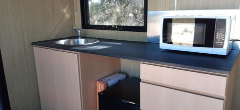 Willalooka Escape By Tiny Away - Tourism Townsville 3
