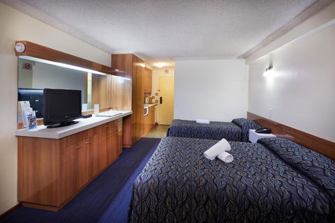 Windsor Lodge - Tourism Townsville 2