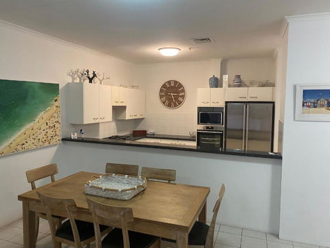 Xanadu Resort - Tourism Townsville 1