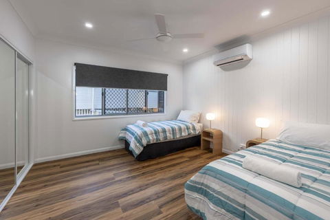 Windsor Charm - Unit Two - Tourism Townsville 3