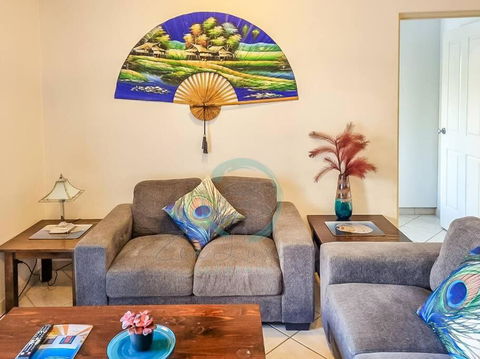 ZEN CITY Modern 1-BR City Apt Near Mindal Markets - Tourism Townsville 0