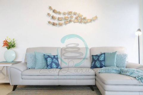 ZEN POINT PENTHOUSE 3-BR Executive W/front Retreat - Tourism Townsville 2