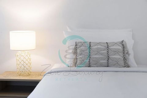 ZEN TOWERS: Cozy Executive 3-BR Family Apt In Darwin City - Tourism Townsville 2