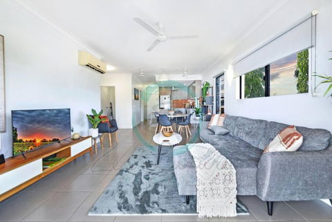 ZEN NOMAD 2-BR Nightcliff Apt Near Markets & Shops - Tourism Townsville 0