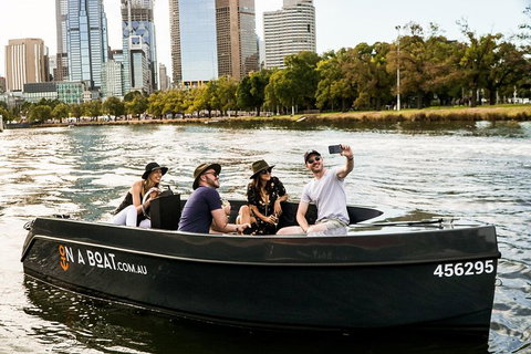 2-Hour Boat Rental In Melbourne - Tourism Townsville 1