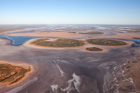 Scenic Flight: Desert Explorer - Tourism Townsville 4