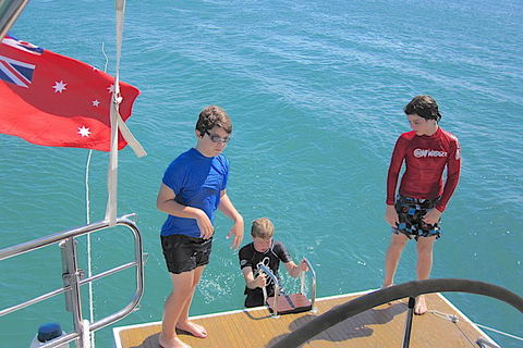Sailing Curlew Escape On Moreton Bay - Tourism Townsville 2