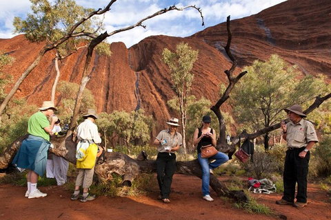 Full Uluru Base Walk At Sunrise Including Breakfast - Tourism Townsville 5