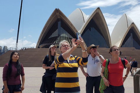 Sidney Sights And Sounds Walking Tour - Tourism Townsville 4